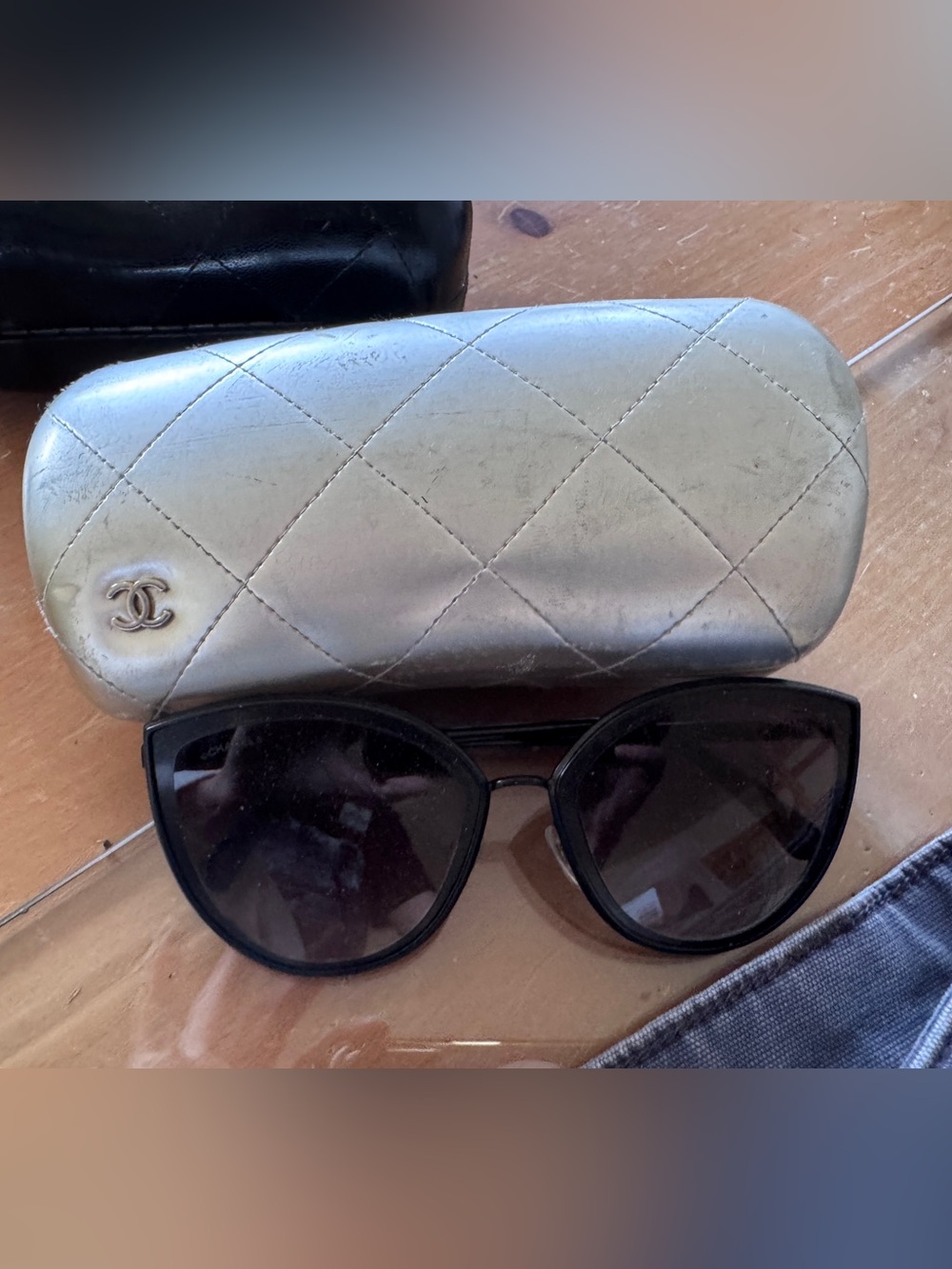 CHANEL Silver Quilted Sunglasses Case with Black Frame Sunglasses